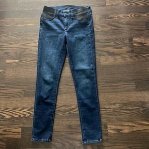 Worn once. Joe’s The Icon Maternity Jeans. Size 27